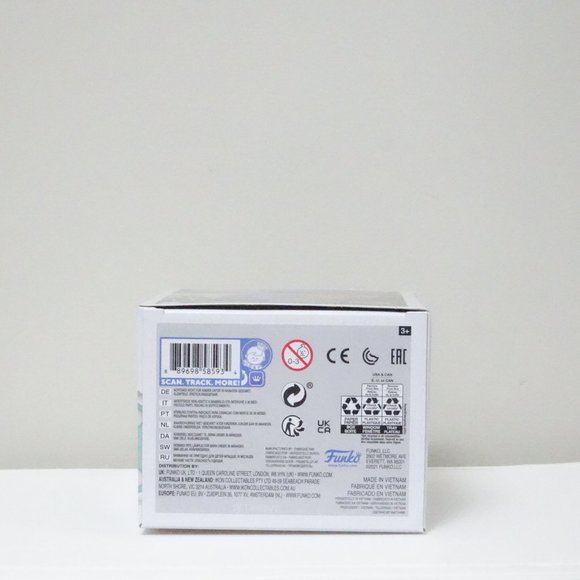 DC Superman (Blue) 2021 Fall Convention Funko Pop! #419 - Picture 4 of 4